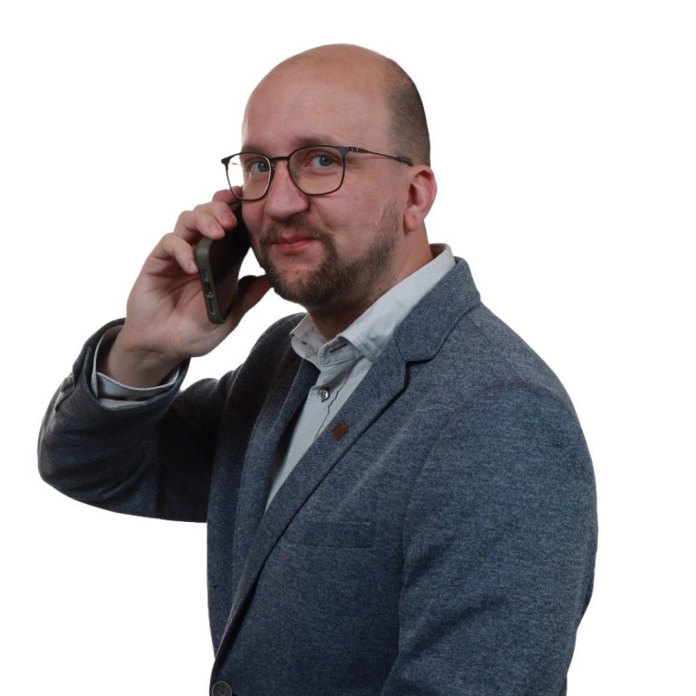 Marian Bach - immer erreichbar Marian Bach - Immer erreichbar